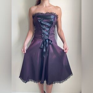 Dark purple satin corset lace up front cocktail party dress - M (US6) ( EU38)